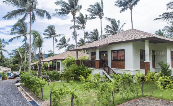 Blue coconut residence